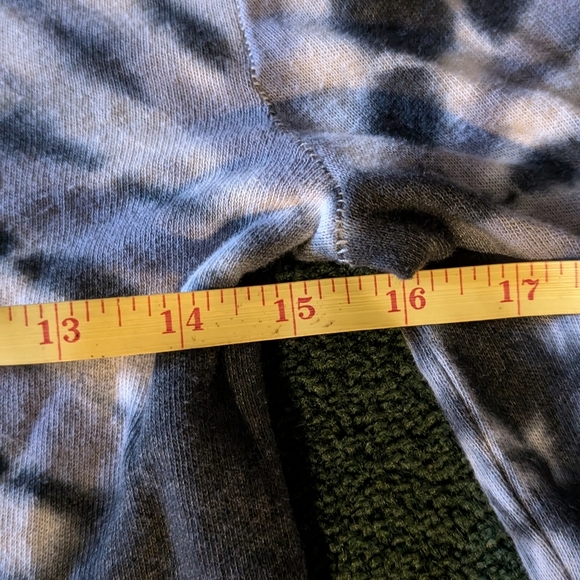 Black White Skeleton Tie-dye Turtle neck Top M - Picture 4 of 9